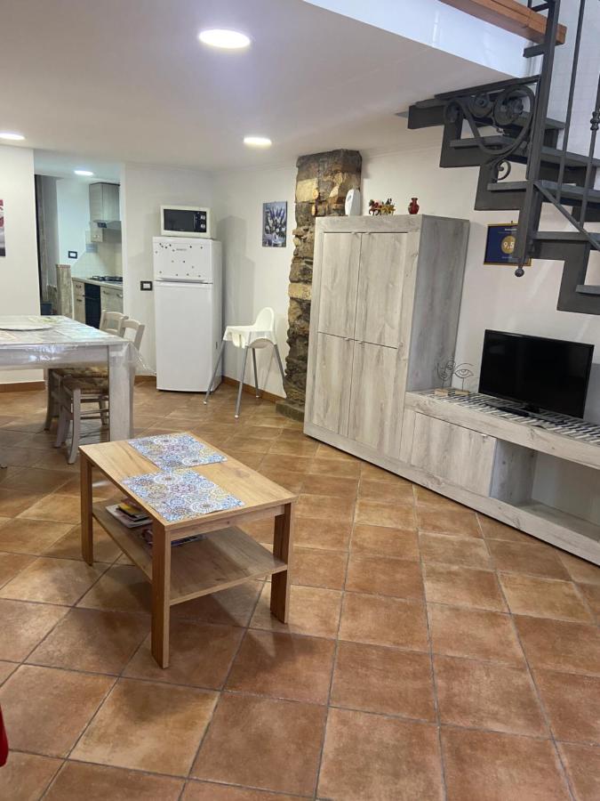 Casa Trinita Villa คาตาเนีย ภายนอก รูปภาพ